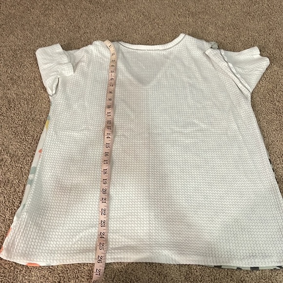 NEW‼️💕IVORY SAGE ANIMAL PRINT WAFFLE 💕- top - Picture 3 of 3